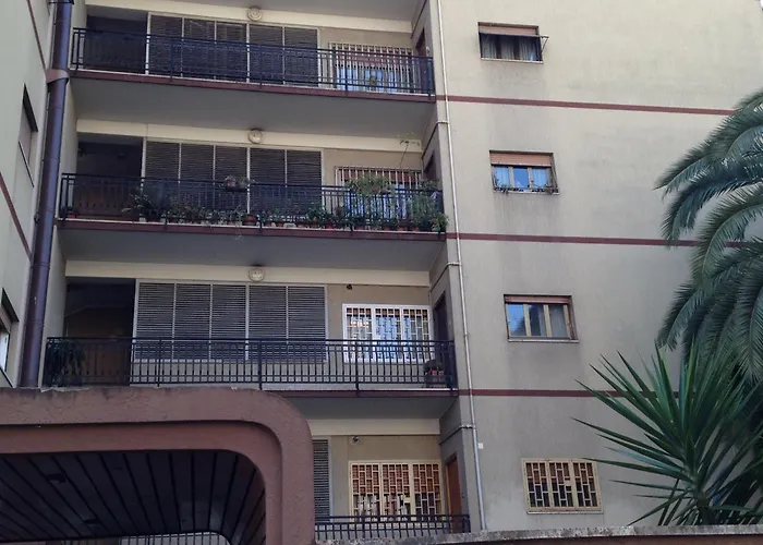 Domus Vacanze - Qui Staremo Bene Appartement *